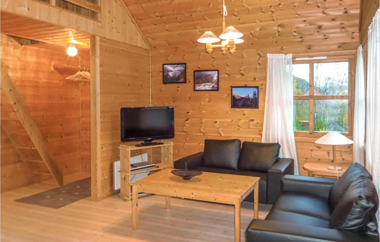 Amazing Home In Vallavik With House Sea View Vangsbygd Luaran gambar